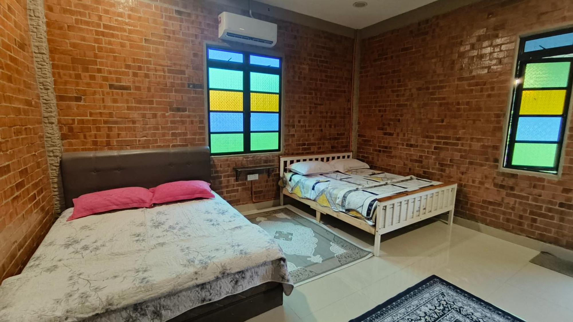 Bang Brahim Roomstay Parit Raja Cameră foto